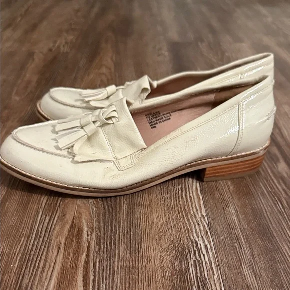 Steve Madden Ivory Tassel Loafers - Picture 4 of 5